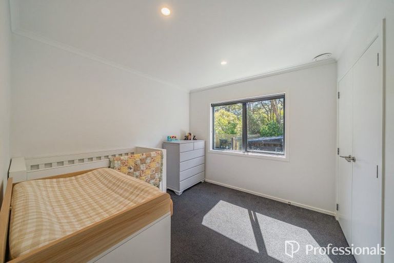 Photo of property in 10 Aratika Grove, Stokes Valley, Lower Hutt, 5019