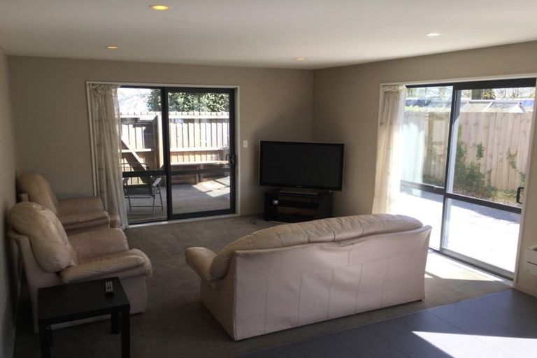 Photo of property in 131a Waimairi Road, Ilam, Christchurch, 8041