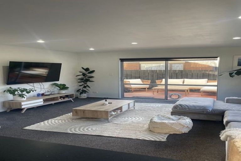 Photo of property in 214d Lincoln Road, Addington, Christchurch, 8024