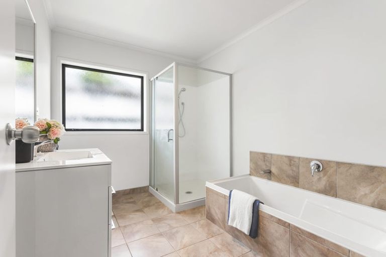 Photo of property in 36 Ranchod Terrace, Pukekohe, 2120