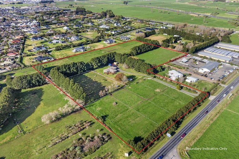 Photo of property in 151 Domain Road, Papamoa Beach, Te Puke, 3187