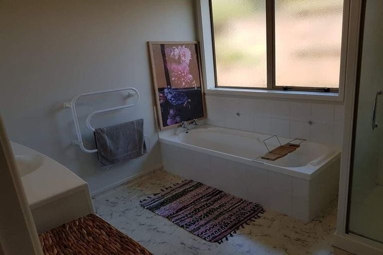 Photo of property in 16 Saint Johns Avenue, Hamilton East, Hamilton, 3216