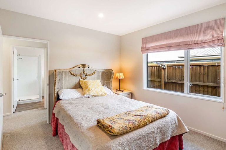 Photo of property in 16 Goldney Close, Lincoln, 7608