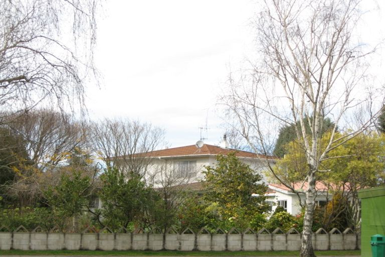 Photo of property in Mclean And Co, 133 Main Rd Clive, Clive, 4102