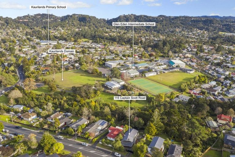 Photo of property in 115 Captain Scott Road, Glen Eden, Auckland, 0602