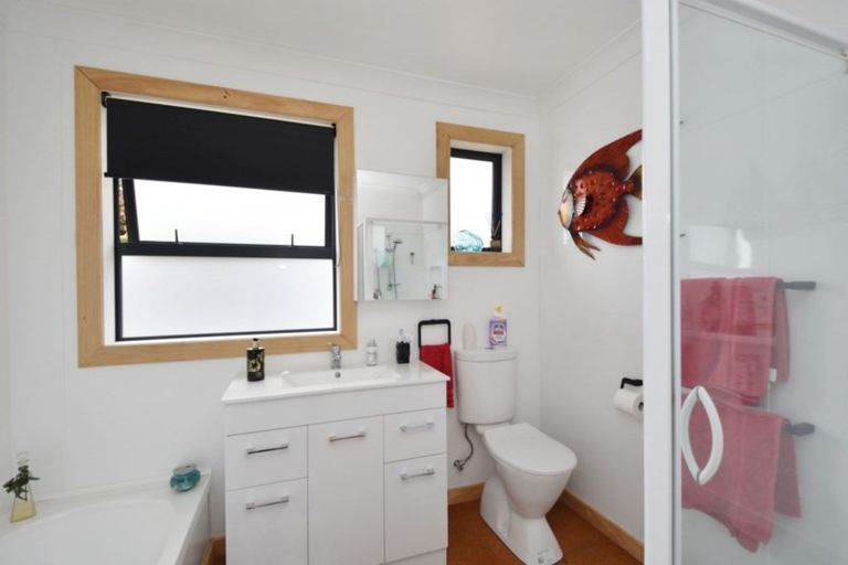 Photo of property in 14 Katrine Street, Otautau, 9610