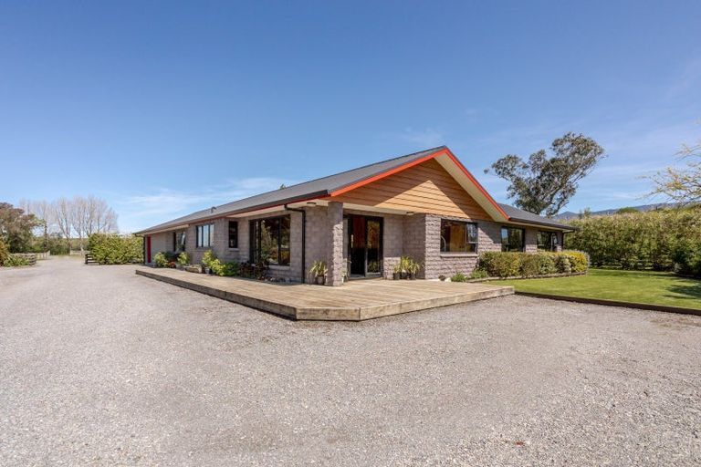 Photo of property in 569 Laws Road, Dannevirke, 4972
