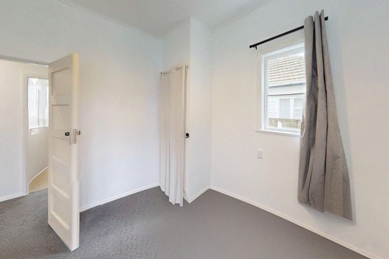 Photo of property in 2 Koromiko Avenue, Roslyn, Palmerston North, 4414