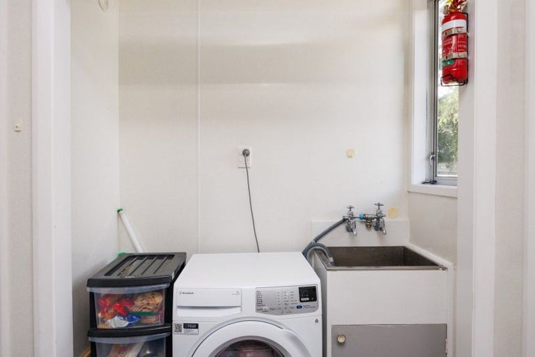 Photo of property in 6b Wyndham Street, Awapuni, Palmerston North, 4412