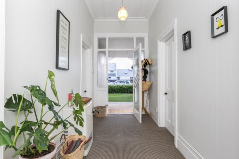 Photo of property in 6 Hall Street, Napier South, Napier, 4110