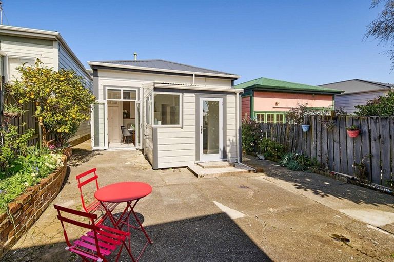 Photo of property in 17 Horner Street, Newtown, Wellington, 6021