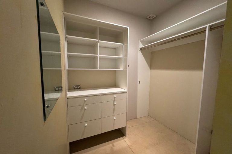 Photo of property in 37 Quedley Court, Eastern Beach, Auckland, 2012