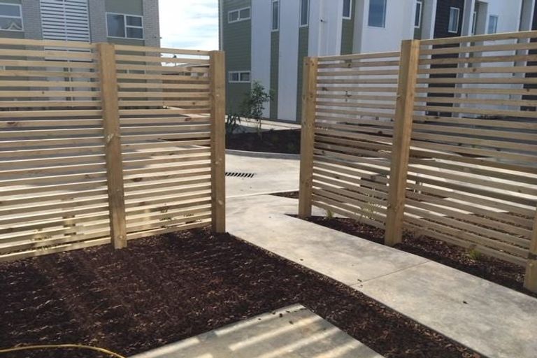 Photo of property in 8/10 Burrows Place, Frankton, Hamilton, 3204