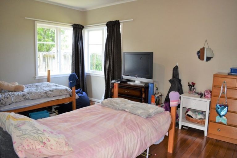 Photo of property in 9 Atmore Avenue, Otaki, 5512