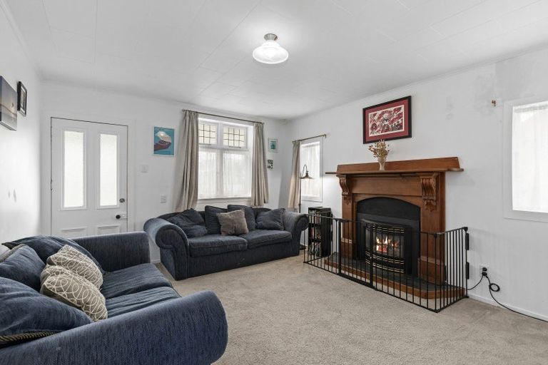 Photo of property in 71 Wilford Street, Wallaceville, Upper Hutt, 5018