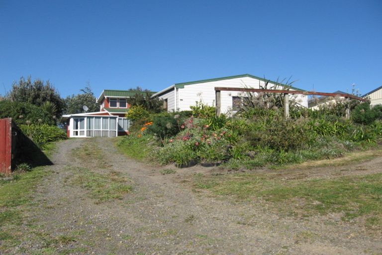 Photo of property in 111 Koputara Road, Himatangi Beach, Foxton, 4891