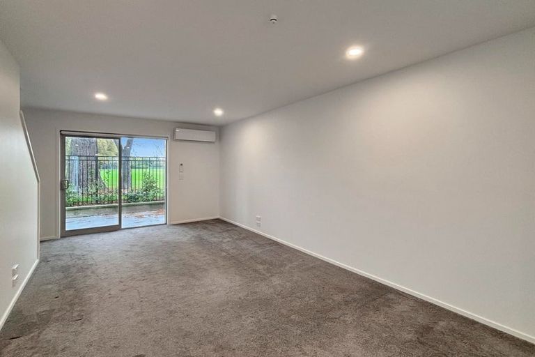 Photo of property in 40 Mohua Lane, Upper Riccarton, Christchurch, 8041