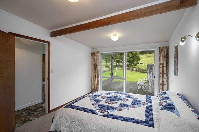 Photo of property in 2273 Tuakau Bridge-port Waikato Roa, Port Waikato, Tuakau, 2695