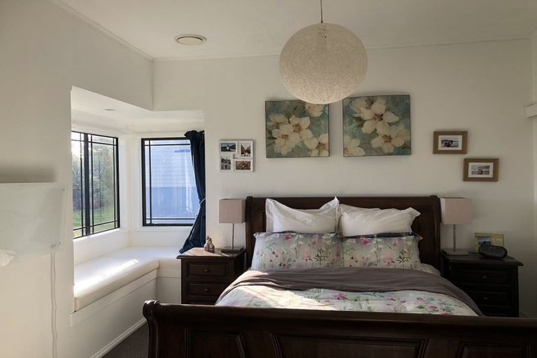 Photo of property in 144 Glengarry Road, Glen Eden, Auckland, 0602