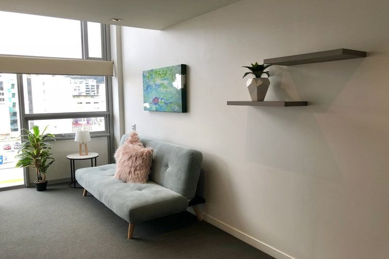 Photo of property in Monument Apartments, 5h/245 Wakefield Street, Te Aro, Wellington, 6011