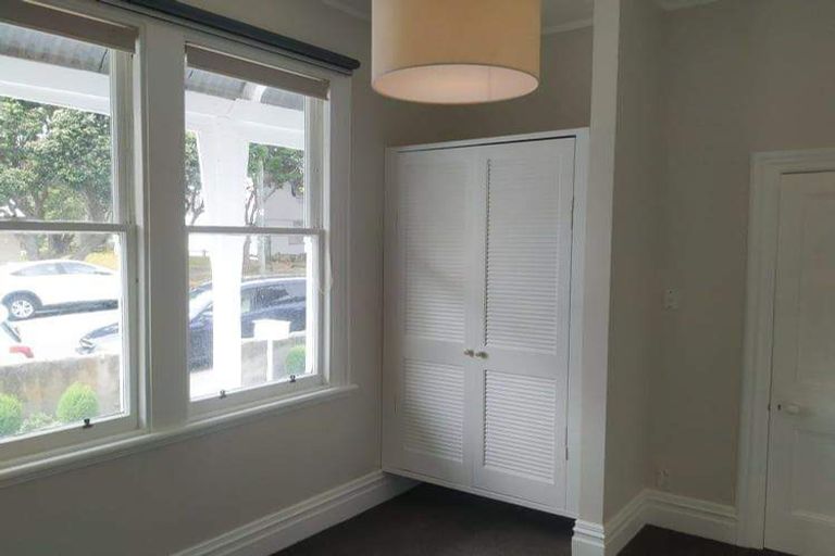 Photo of property in 282 Rintoul Street, Berhampore, Wellington, 6023