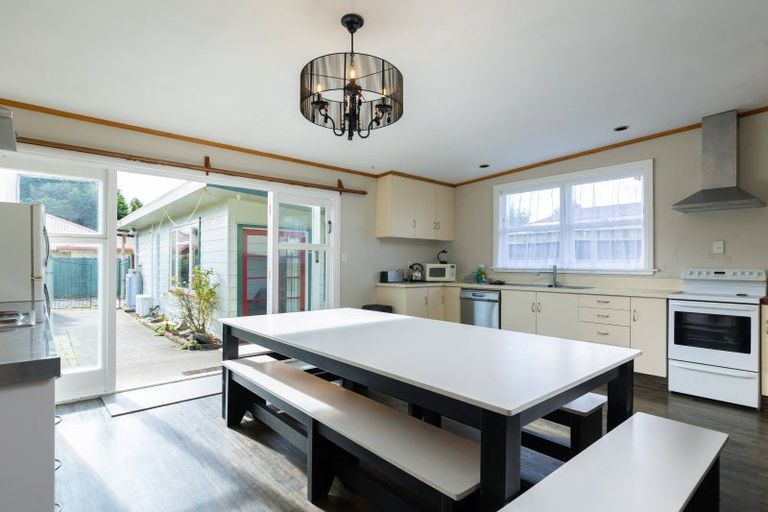 Photo of property in 24 High Street, Renwick, 7204