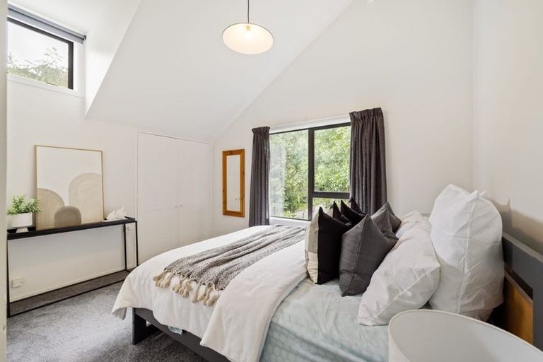 Photo of property in 102 Bowenvale Avenue, Cashmere, Christchurch, 8022