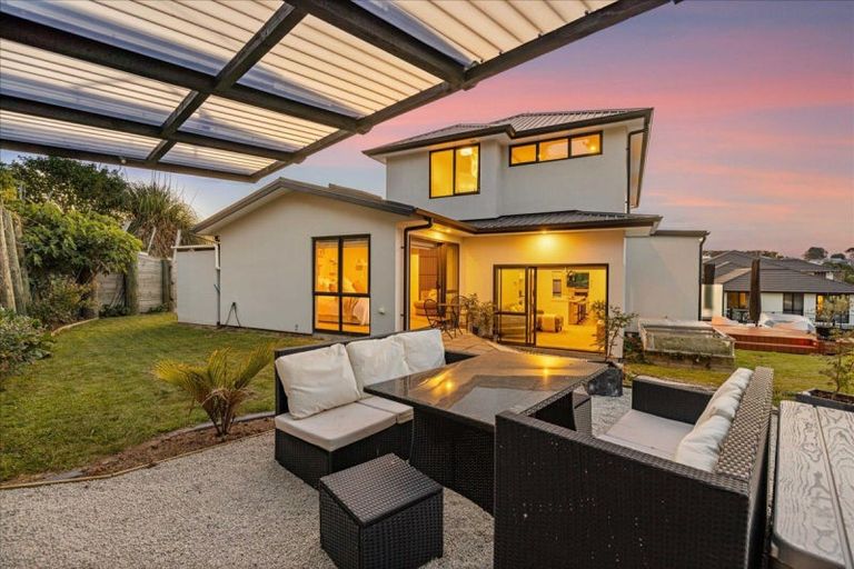 Photo of property in 11 Kissling Terrace, Pyes Pa, Tauranga, 3112