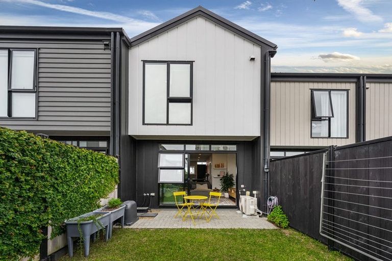 Photo of property in 45 Treloar Crescent, Hobsonville, Auckland, 0616