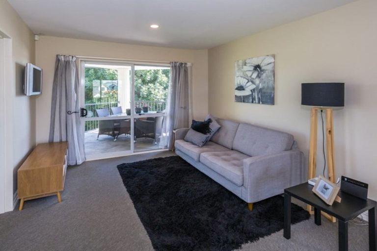 Photo of property in 6 Leabridge Mews, Harewood, Christchurch, 8051