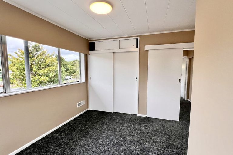 Photo of property in 76 California Drive, Totara Park, Upper Hutt, 5018
