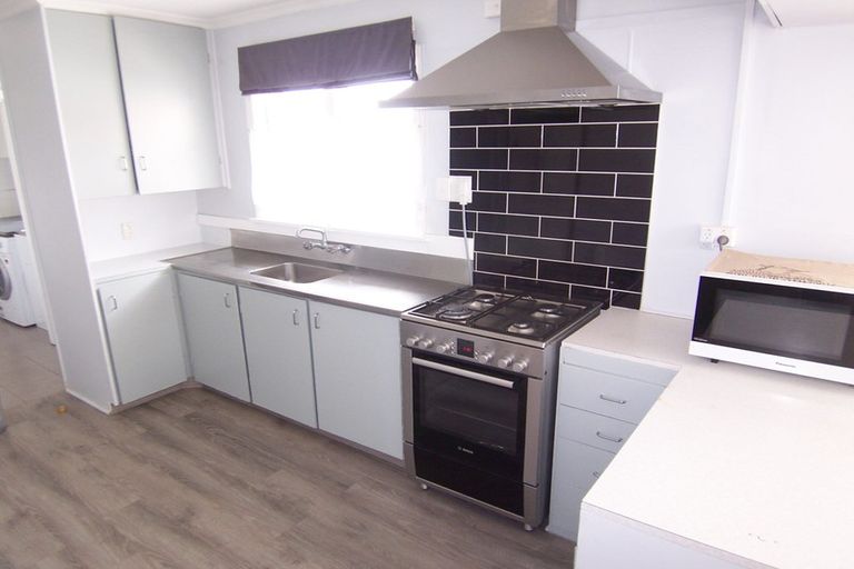 Photo of property in 21 Ariki Place, Hei Hei, Christchurch, 8042