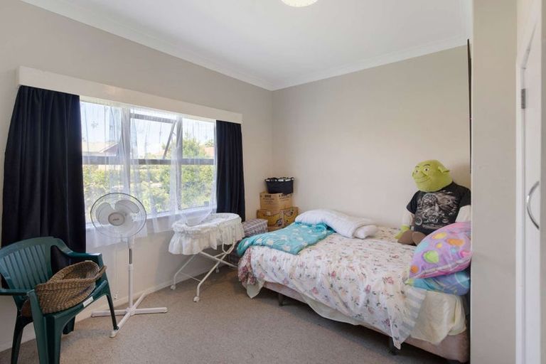 Photo of property in 73 Camberwell Road, Hawera, 4610