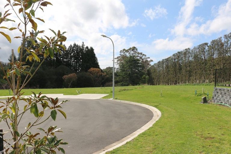 Photo of property in 14 Layla Place, Katikati, 3178