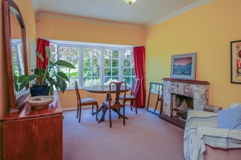 Photo of property in 67 Mako Mako Road, Levin, 5510