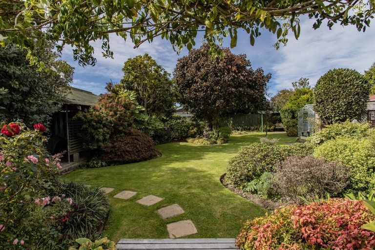 Photo of property in 10 Clayton Road, Amberley, 7410