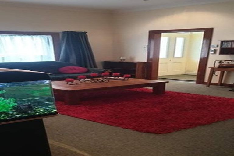 Photo of property in 137 Cambridge Street, Levin, 5510