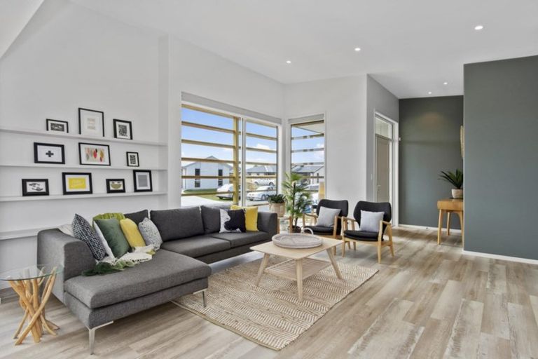 Photo of property in 30 Te Wharo Drive, Papamoa, 3118