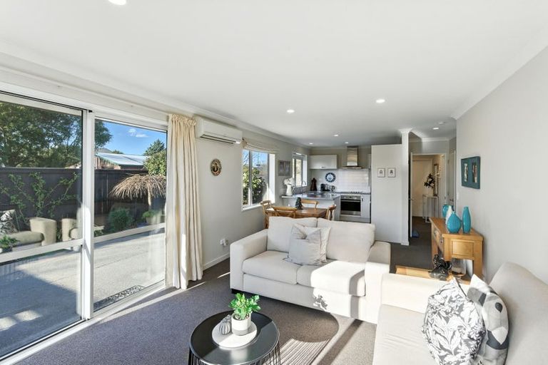 Photo of property in 1c Country Palms Drive, Halswell, Christchurch, 8025