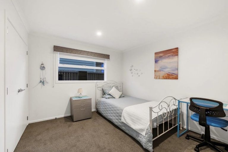 Photo of property in 33 Excelsa Place, Papamoa Beach, Papamoa, 3118