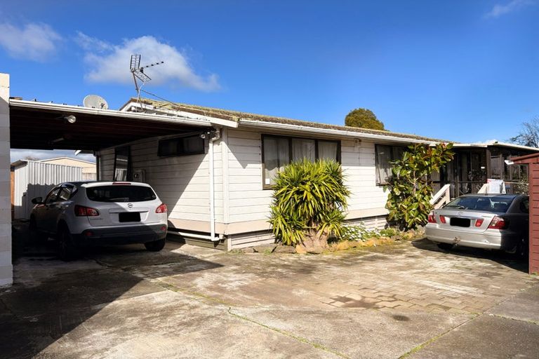 Photo of property in 2/3 Rogers Road, Manurewa, Auckland, 2102