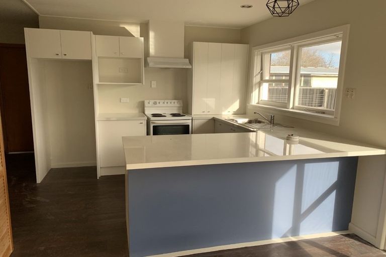 Photo of property in 8 Brent Place, Papanui, Christchurch, 8053