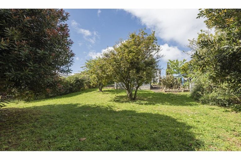 Photo of property in 42 Station Road, Te Kamo, Whangarei, 0112