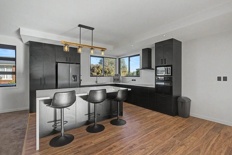 Photo of property in 101 Robertson Street, Gore, 9710