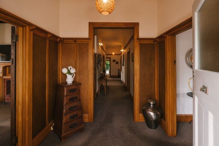 Photo of property in 168 College Street, Awapuni, Palmerston North, 4412