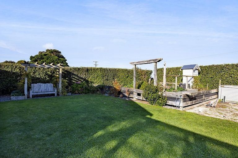 Photo of property in 1288 Normanby Road, Manaia, Hawera, 4678