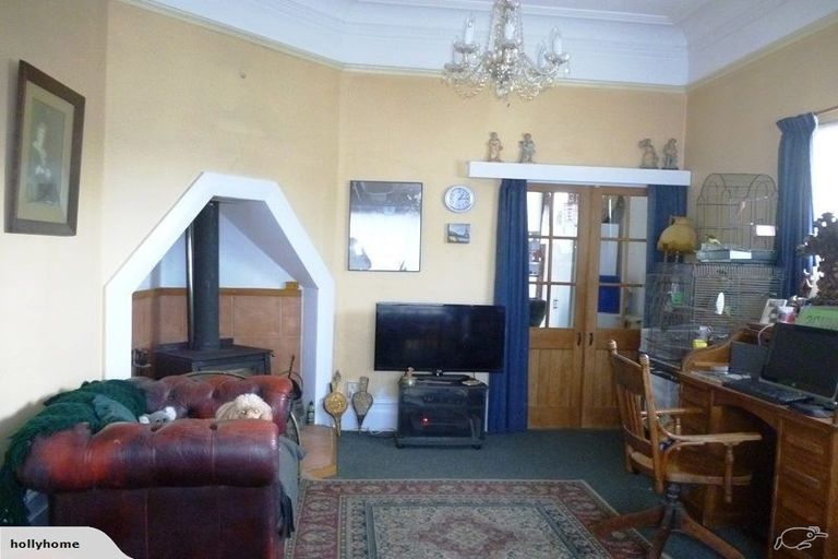 Photo of property in 30 Rhodes Street, Waimate, 7924
