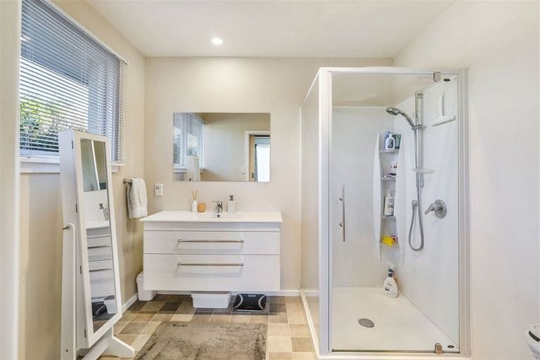 Photo of property in 69 Cotswold Avenue, Bishopdale, Christchurch, 8053