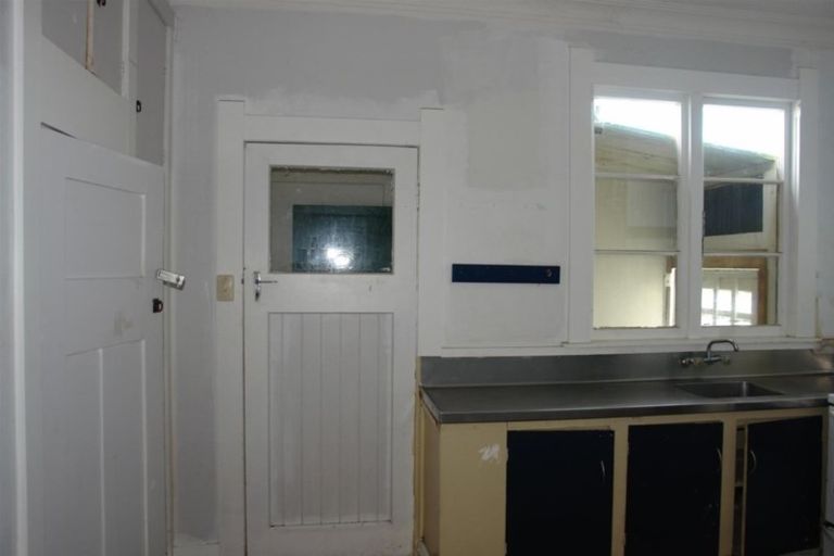 Photo of property in 191 Egmont Street, Patea, 4520