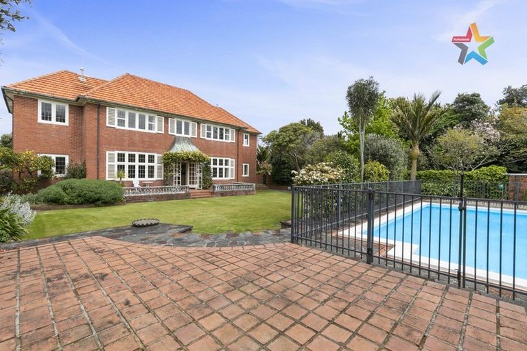 Photo of property in 130 Woburn Road, Woburn, Lower Hutt, 5010